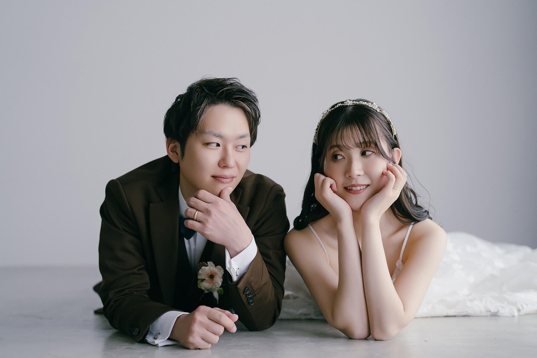 ドライフラワーとカラードレスの洋装スタジオ