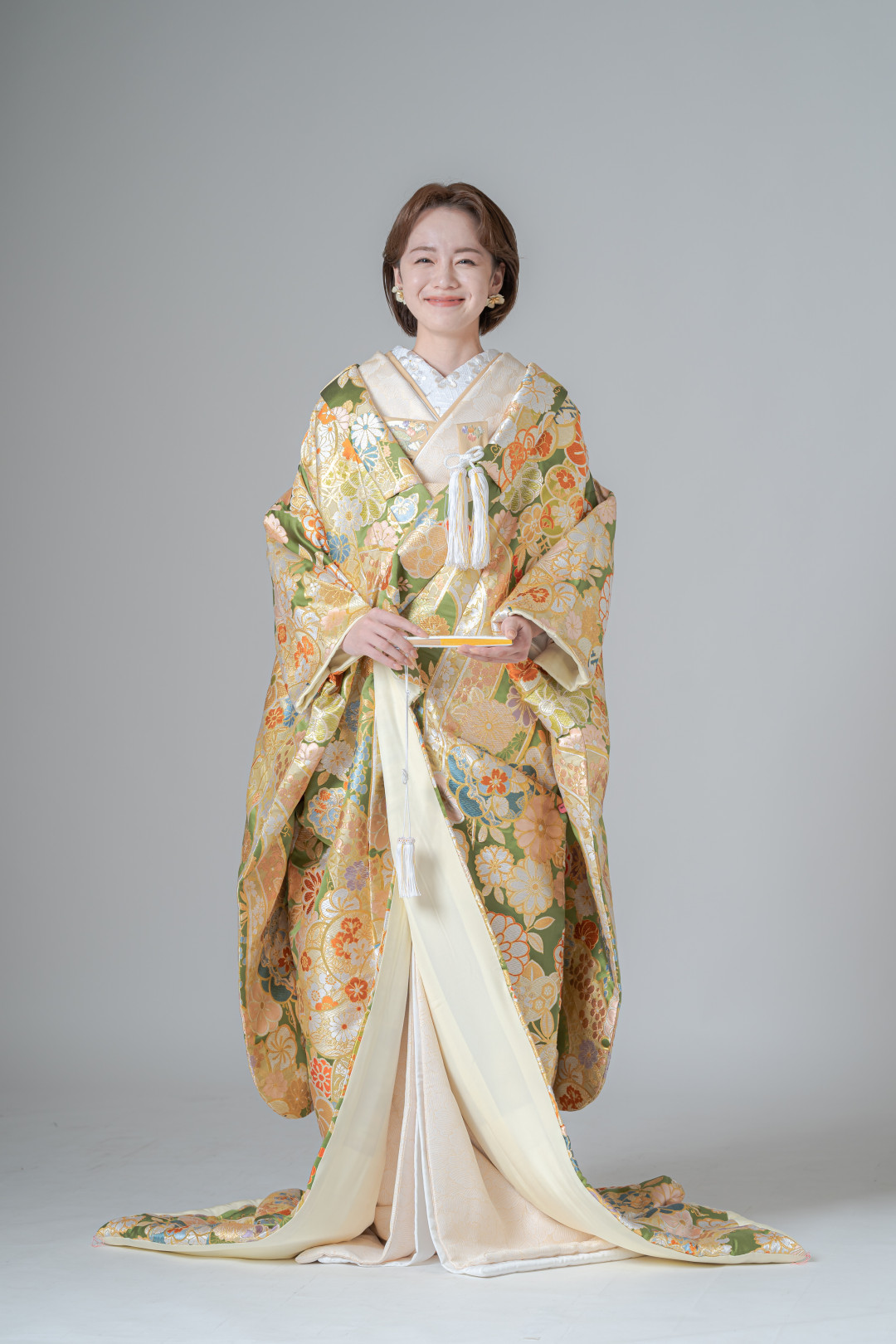 梅花雪輪取・色打掛｜ラヴィファクトリー 