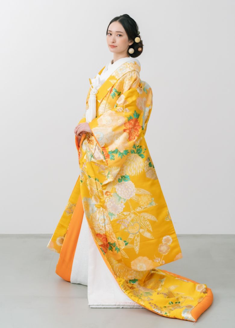 富貴花飾・色打掛