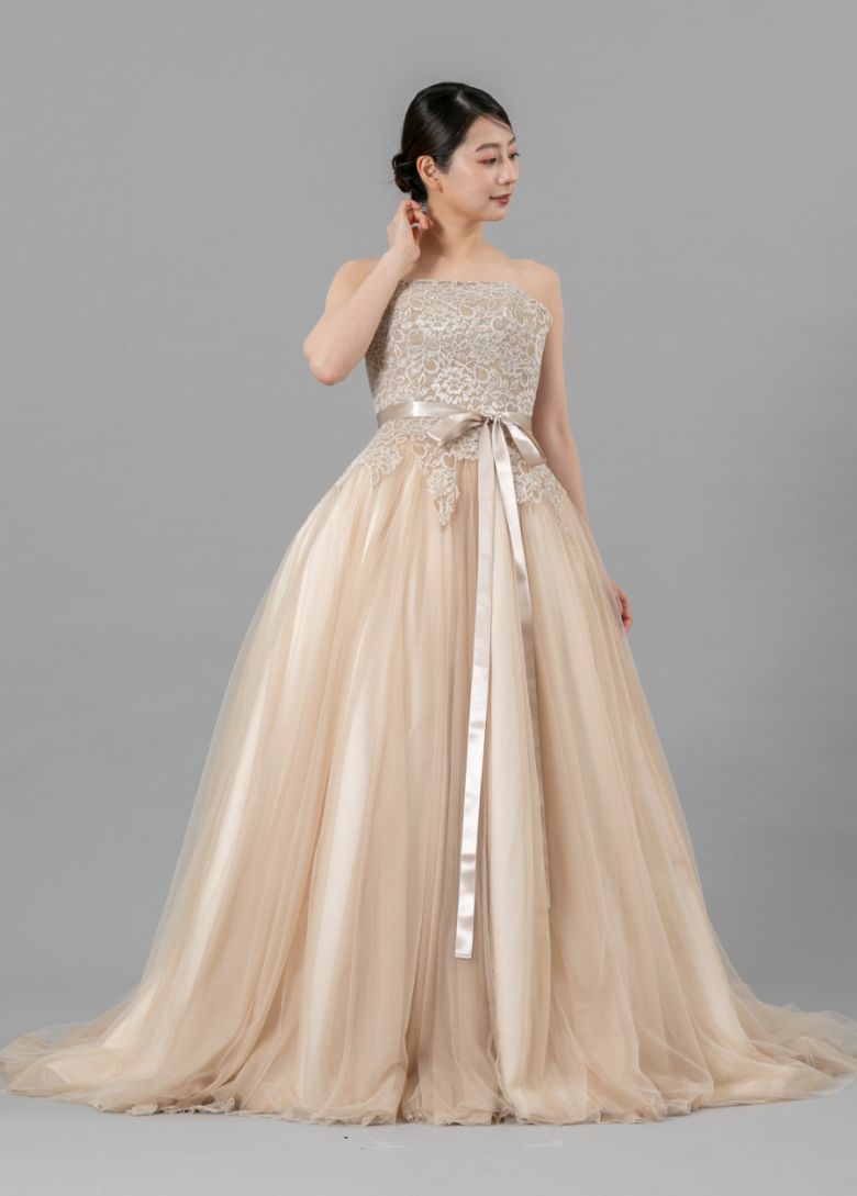 over champagne mist・カラードレス