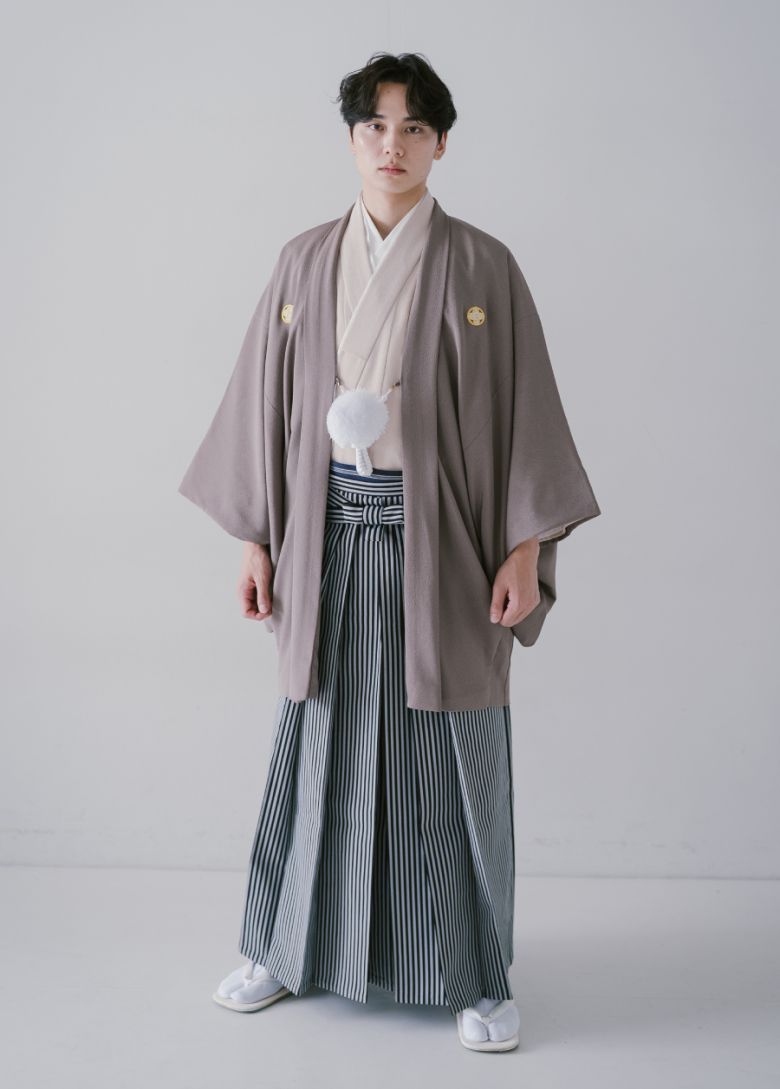 ベージュ紋服・紋付