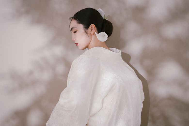 能衣裂取草花紋6